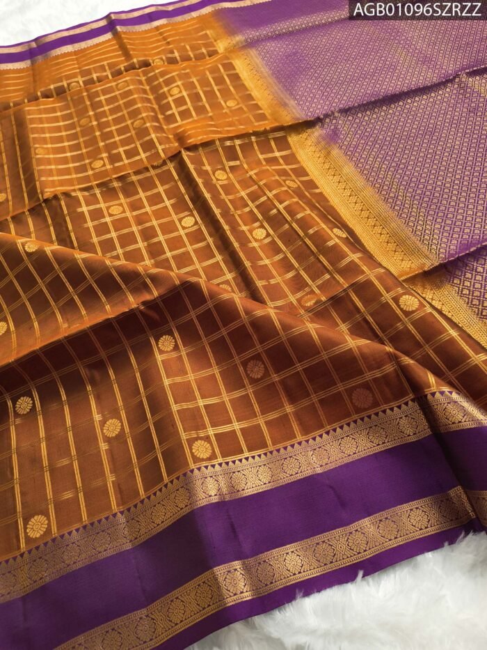 Elegant Copper Brown and Purple Silk Saree with Rich Zari Border and Pallu - Image 2