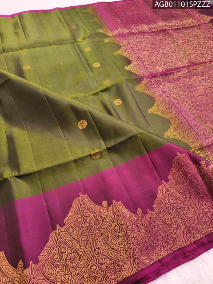 Elegant Olive Green and Magenta Silk Saree with Intricate Zari Border and Rich Pallu - Image 2