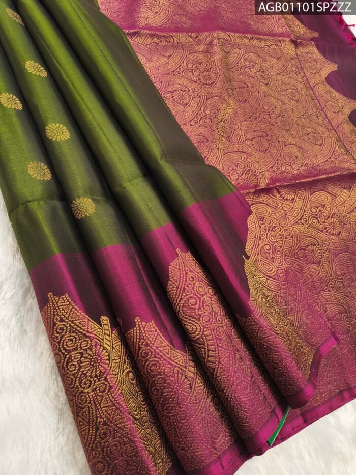 Elegant Olive Green and Magenta Silk Saree with Intricate Zari Border and Rich Pallu - Image 1