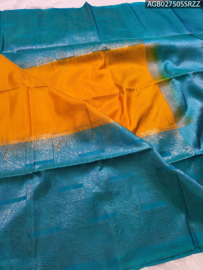 Elegant Teal and Gold Pure Silk Saree with Floral Pallu - Image 2