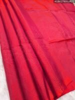 Elegant Red Silk Saree with Intricate Pallu