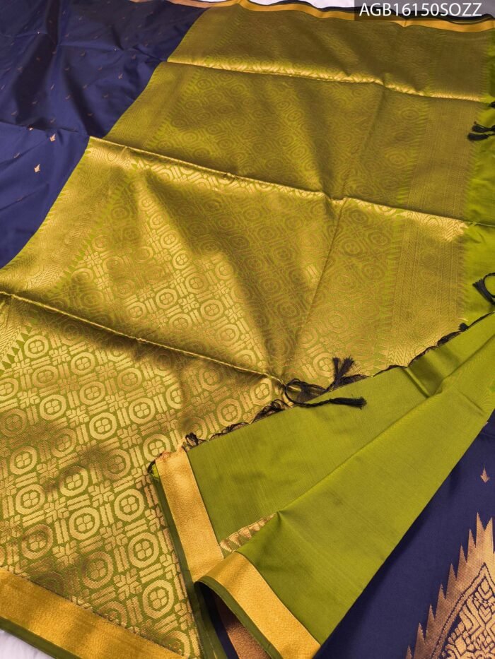 Elegant Navy Blue Soft Silk Saree with Rich Gold Border and Green Pallu - Image 3
