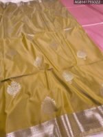 Elegant Olive Green Soft Silk Saree with Rich Pink Pallu - Image 2
