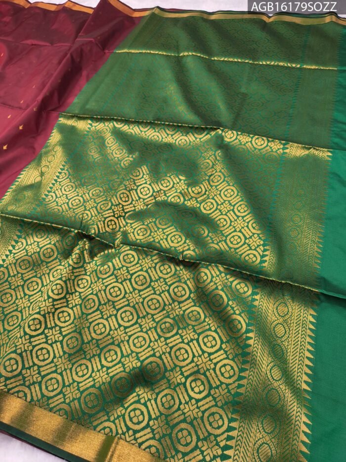 Maroon Soft Silk Saree with Golden Zari Border and Green Pallu - Image 3