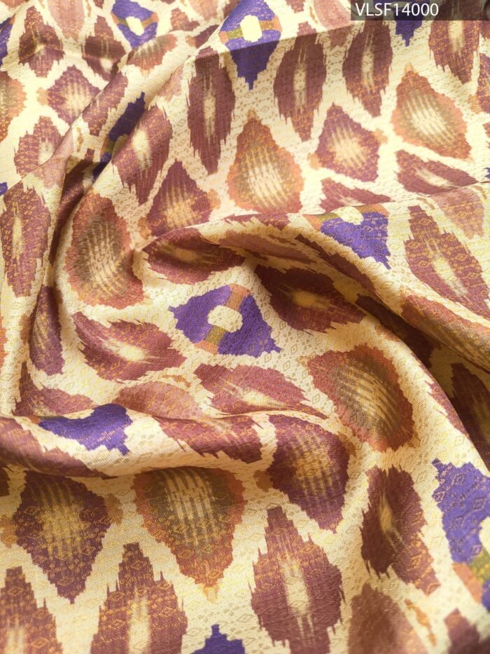 Lavender Coloured Fancy Silk Saree with Abstract Motifs and Rich Pallu - Image 2