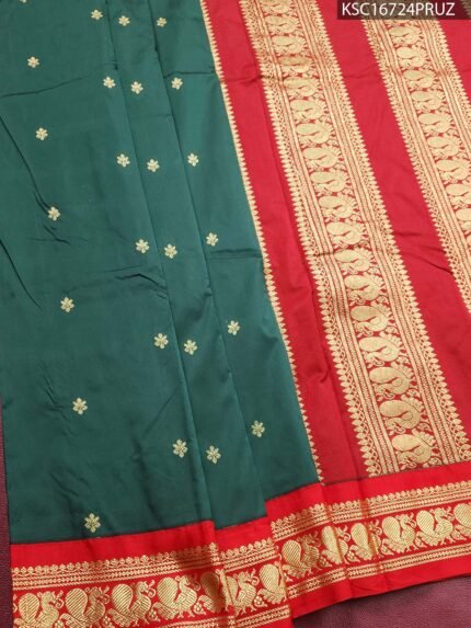 Green Blended Soft Silk Saree with Intricate Motifs and Rich Zari Pallu