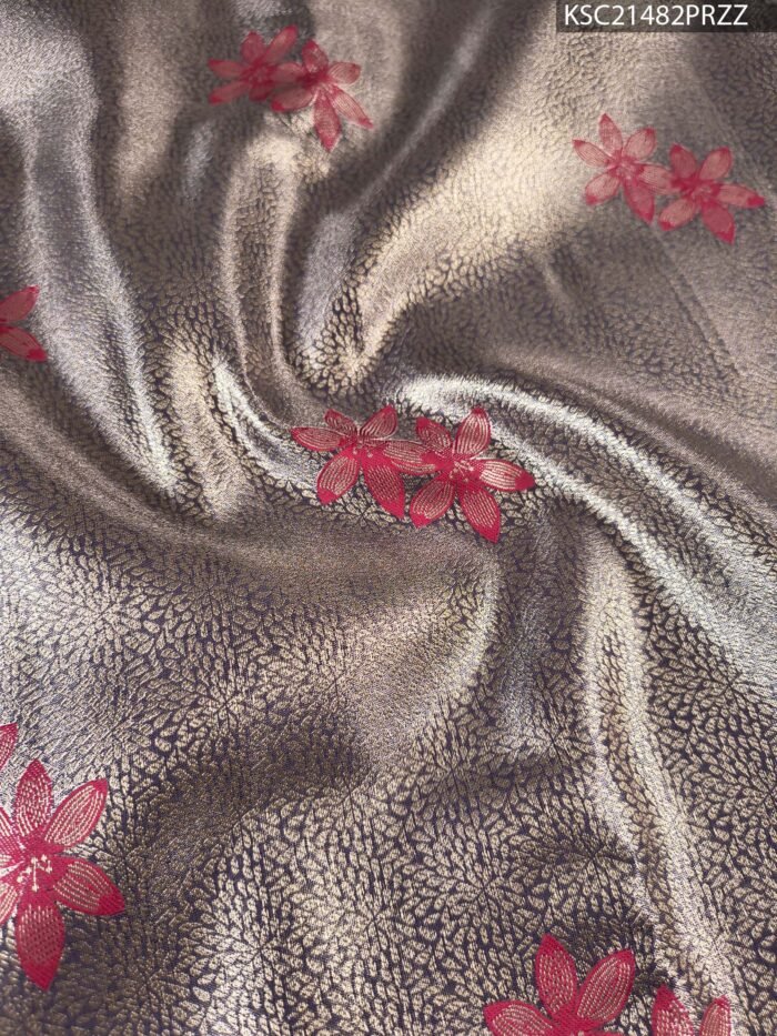 Silver Coloured Tissue Saree with Floral Motifs and Rich Zari Pallu - Image 2