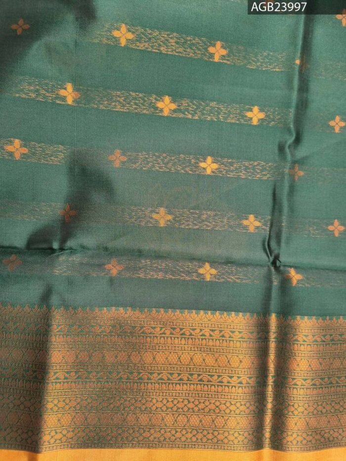 Golden and Green Semi Soft Silk Fancy Saree with Traditional Motifs and Elegant Border - Image 4