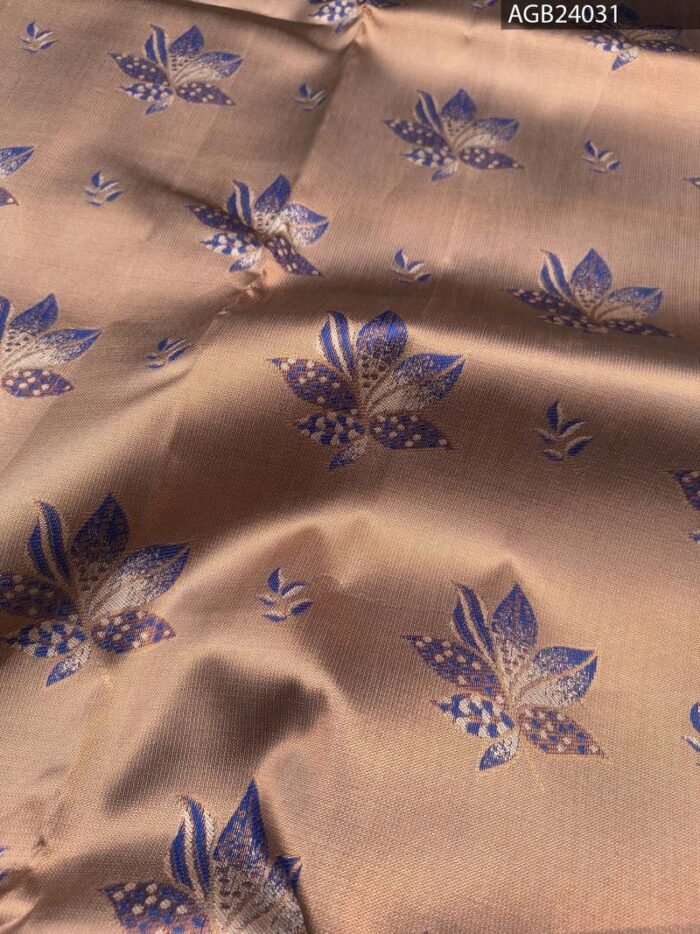 Peach and Purple Floral Pallu Semi Soft Silk Fancy Saree with Intricate Border - Image 2