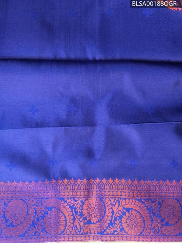 Beautiful Aqua and Purple Semi Soft Silk Saree with Floral Motifs - Image 2
